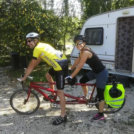 Koppany Pines Rewild Escapes - Hungarian Village Vendeghaz