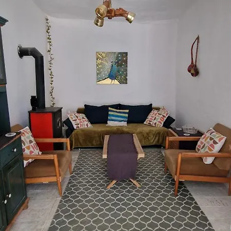 Koppany Pines - Hungarian Village Vendeghaz 3*